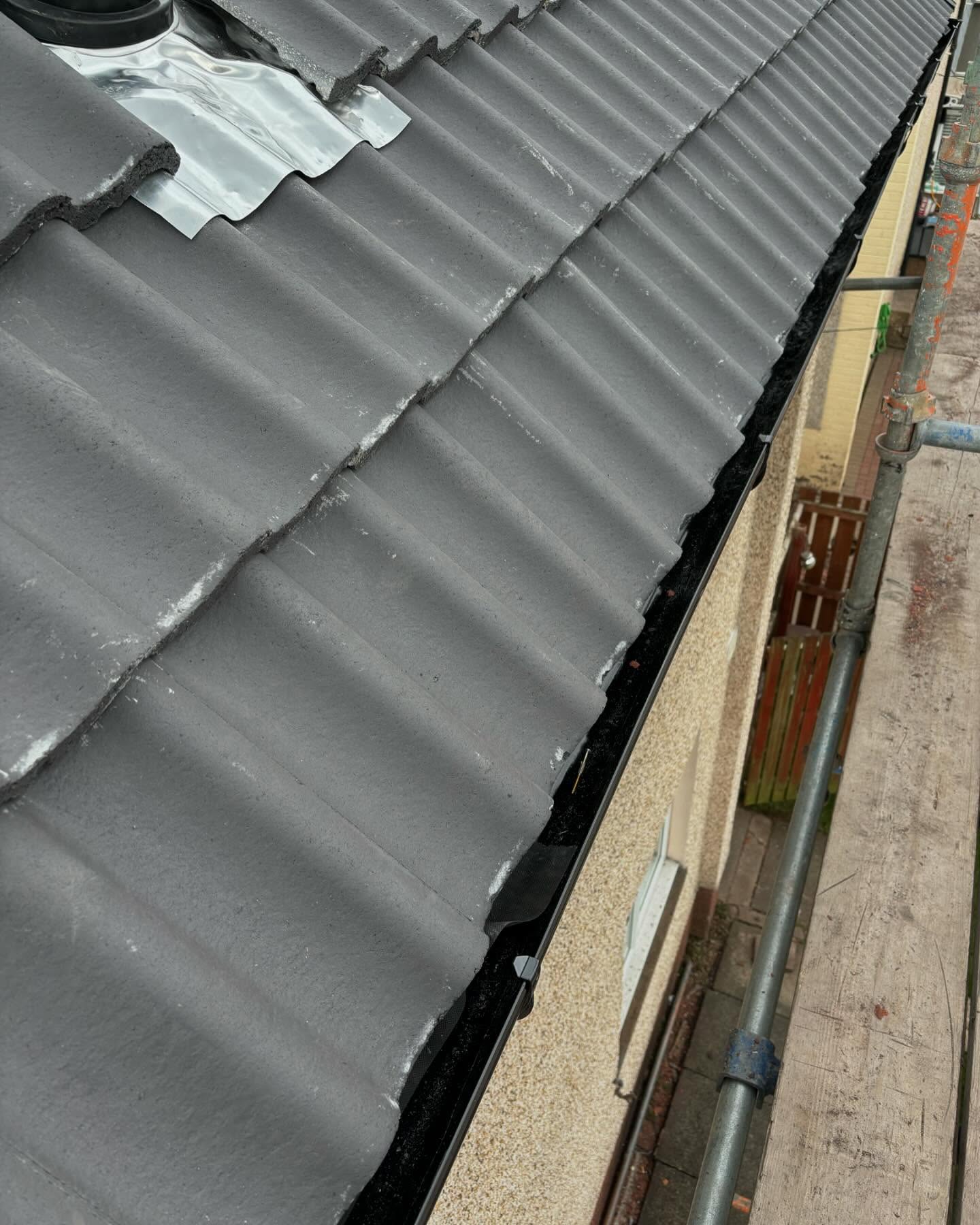 Guttering & Roofline service image